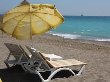 As Queen 3* Kızılot